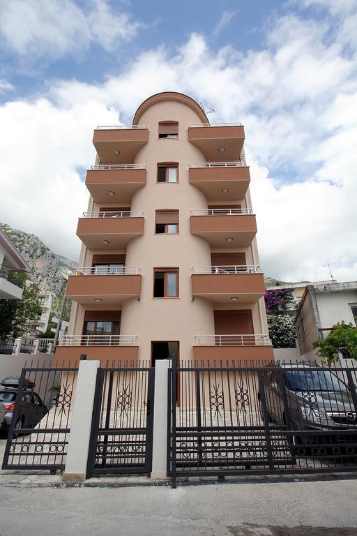 Apartments Md Lux Sutomore Exterior foto